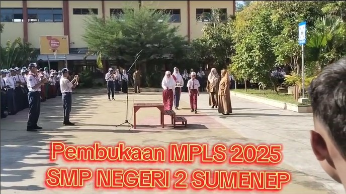 Pembukaan MPLS SMPN 2 Sumenep Tahun Ajaran 2025/2026